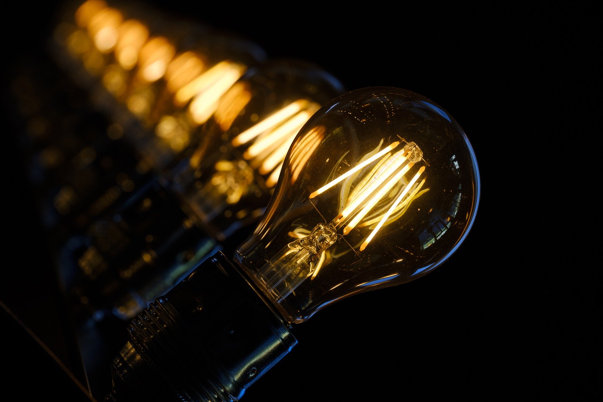 Light bulbs with glowing filament - Star Magic Healing